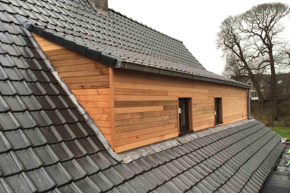 Dakkapel plaatsen met afwerking in hout Dakkapel plaatsen met afwerking in hout